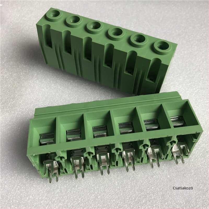 15 mm-es távolságú fotovoltaikus terminál DG137T, KF137T, WJ118 a napelemes vezérlő-szekrényhez