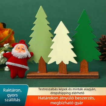 Fából készült karácsonyfadíszek – miniatűr dekorációk