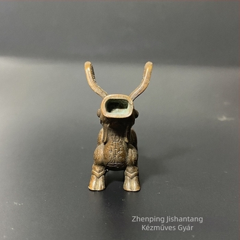 Sanxingdui ihletésű antik stílusú asztali dísz, otthoni dekoráció
