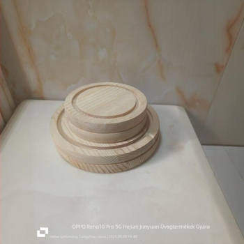 Üvegbúra örökvirágokkal, talppal