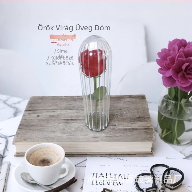 Üvegbúra örökvirágokkal, talppal