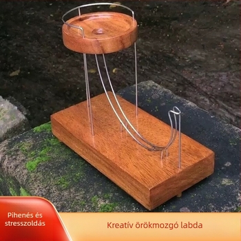 Fából készült örökmozgásos mechanika körkörös mozgást bemutató dísz, stresszoldó játék