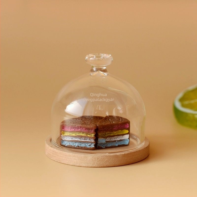 4 cm-es átlátszó üveg tortafedél fából készült tálcával DIY babaház dekorációhoz