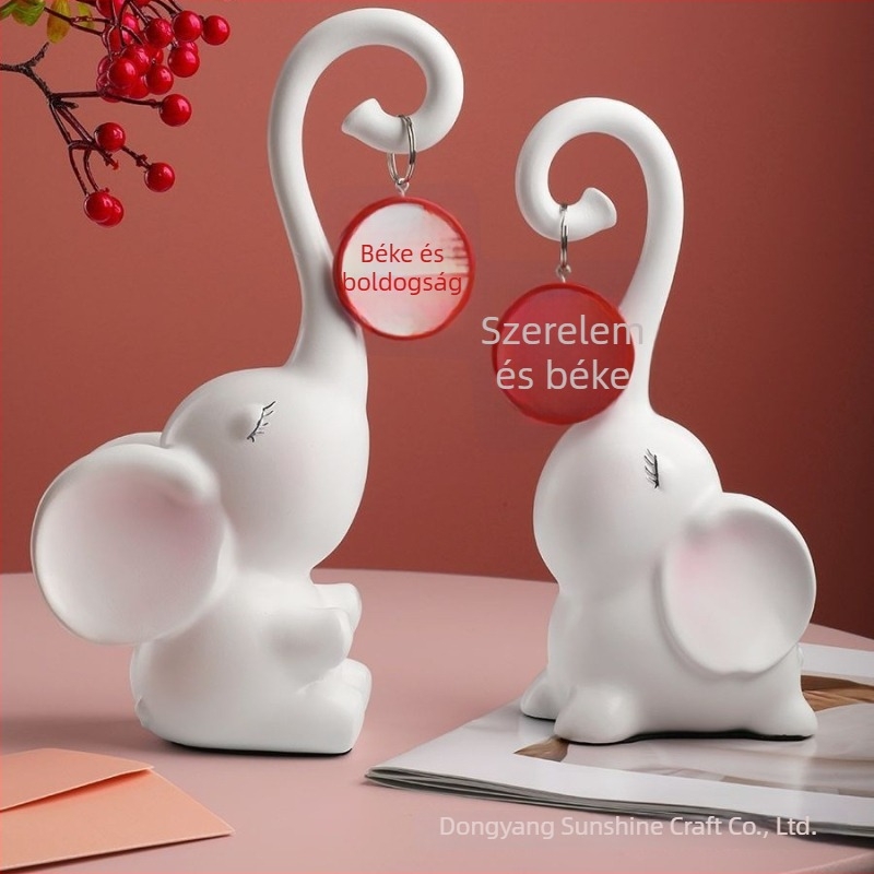 Párnak szóló esküvői ajándék: elegáns elefánt-figura a nappali dekorációjához
