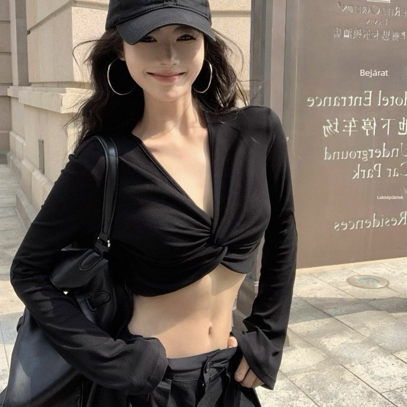 Női hosszú ujjú póló csavart dizájnnal, amerikai stílusú crop top, karcsúsított fazon, derékfeltáró rész a jazz tánchoz, ősz