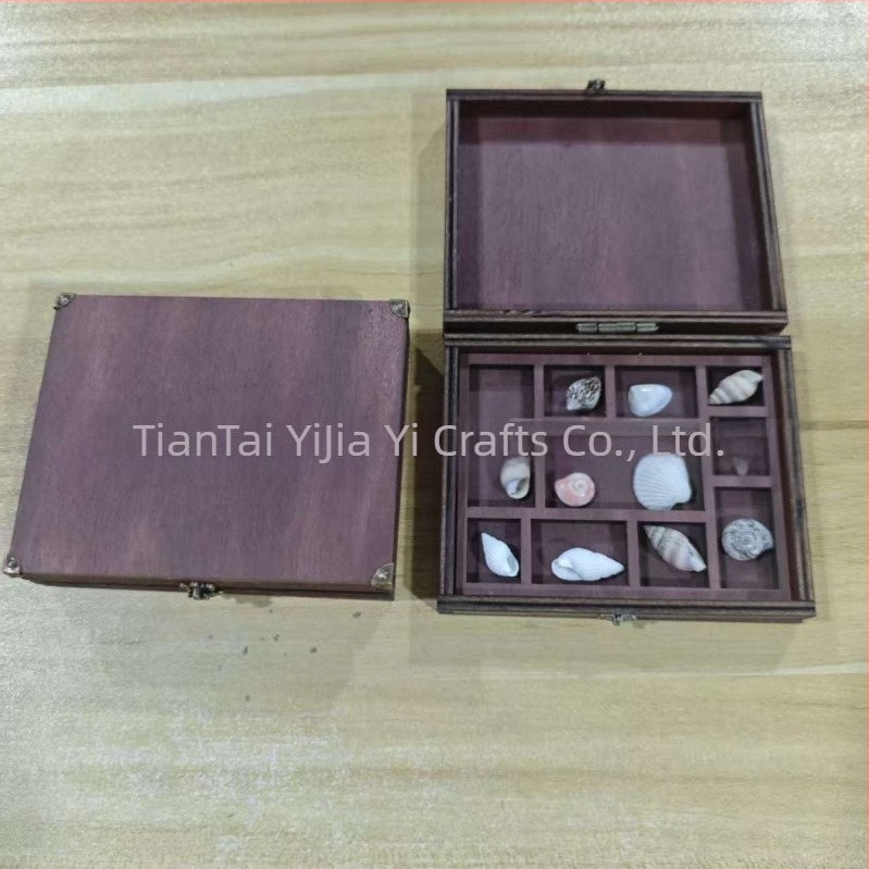 Vintage fa ajándékdoboz miniatűr jelenettel a lakásdekorációhoz, kis kézműves fa dísztárgy