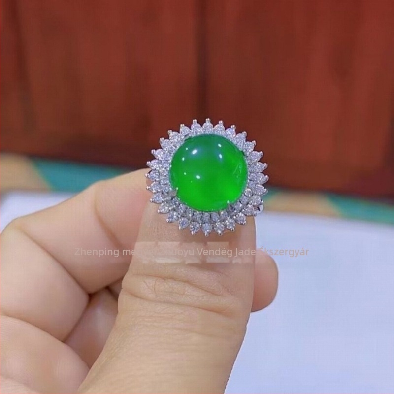 Ezüstbevonatos gyűrű, beágyazott jégfehér chalcedon és zöld achát, nagy cabochon, állítható