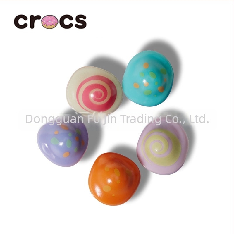 Crocs cipő charmok – rajzfilm témájú díszítő elemek, 3D gombák