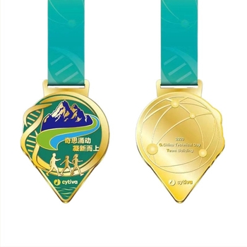 Fém emlékérem maratonhoz, taekwondóhoz és sporteseményekhez – logóval testreszabható – arany, ezüst, réz.