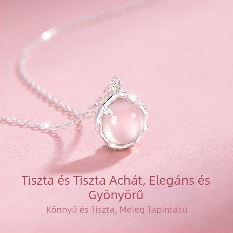 Lychee Ice női nyaklánc — réz geometrikus medál kalcedon kövessel, klavikula lánccal, 41–50 cm