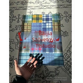 Férfiaknak színes nyomtatású patchwork farmernadrág, egyenes szabás, egyedi dizájn