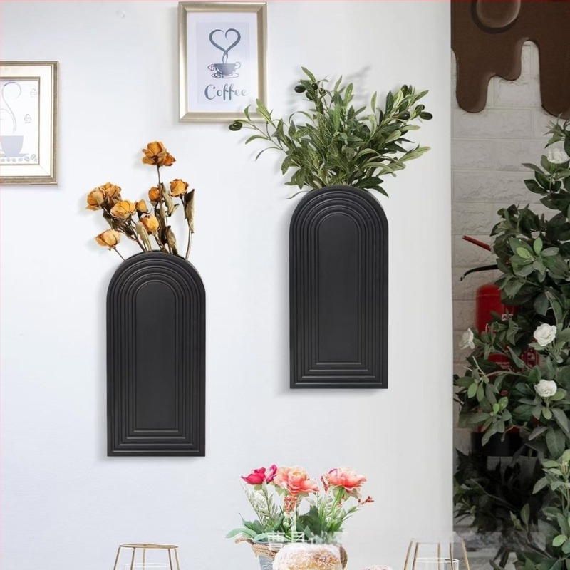 Fából készült falidísz száraz virágokkal, minimalist Boho stílusban