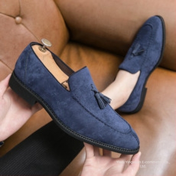 Pluszméretű üzleti formális bőrcipő velúr felülettel, alacsony felsőrésszel, slip-on bojtokkal, mindennapi férfi cipő