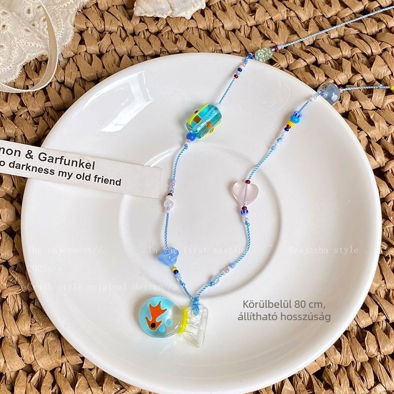 Koi medál hosszú lánccal, mindennapi nyári kiegészítő
