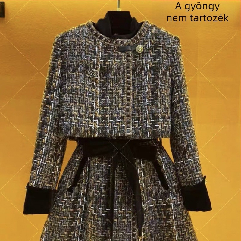 Chanel-stílusú, két részes kabát-ruha szett, őszi-téli 2024, elegáns, karcsúsító sziluett