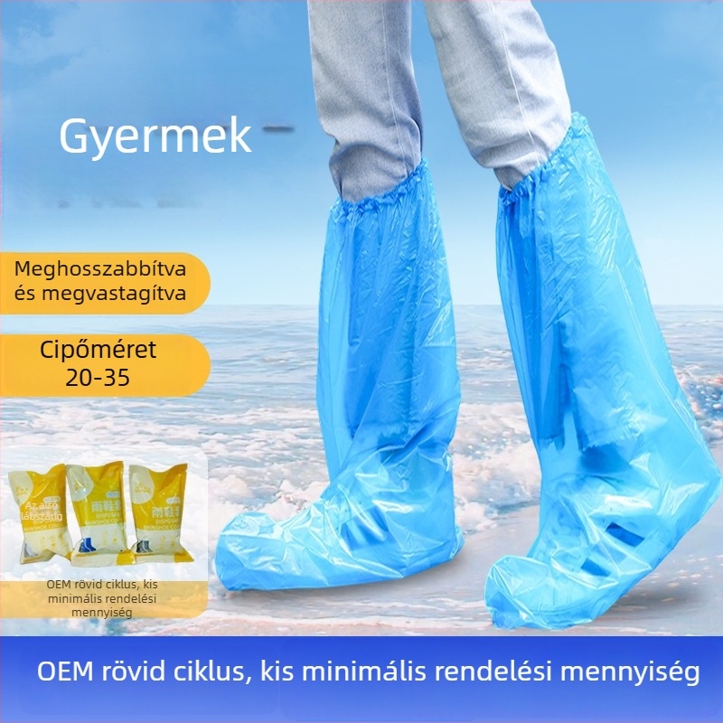 Egyszer használatos esővédő cipővédő, kék, hosszú, PE anyagból, megerősített, közép-magas hosszúságú csővel, kopásálló és vízálló.