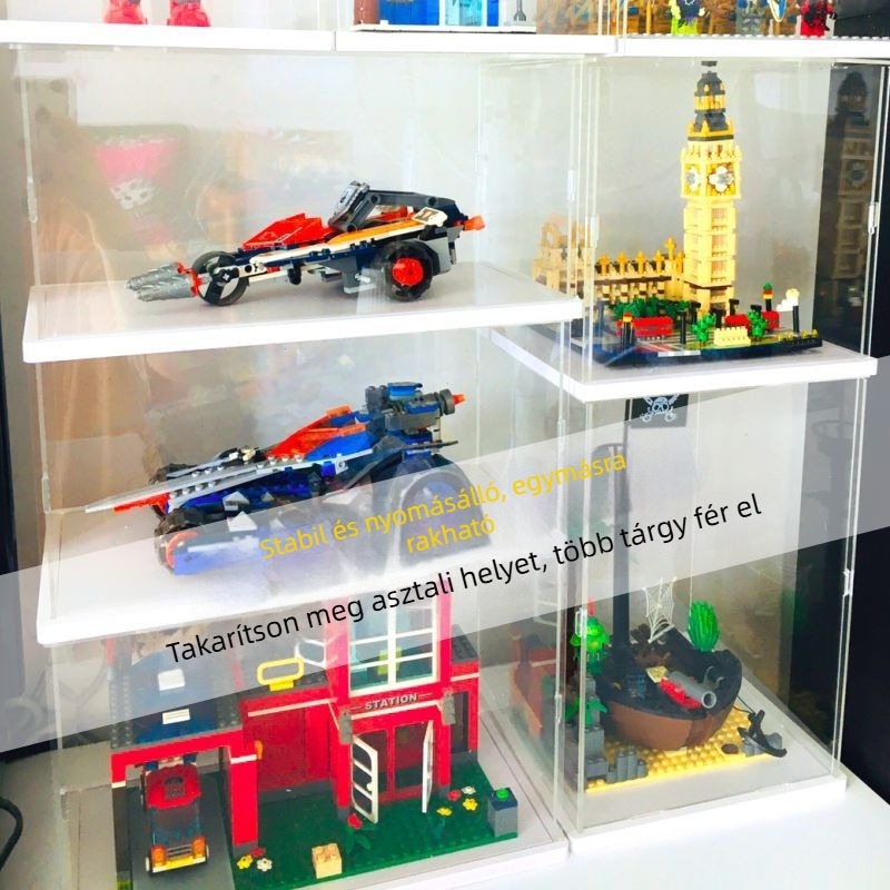 Átlátszó akril kirakatal doboz ajtóval figurákhoz, LEGO-hoz és agyag modellekhez – utcakép nézet, porvédő fedél, 2 literes kapacitás