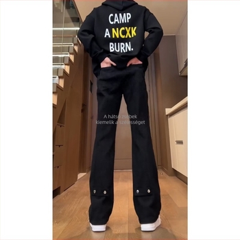 Férfi fekete farmer, amerikai stílus, slim-fit, enyhe bővülő szár, magas derék, egyenes szár