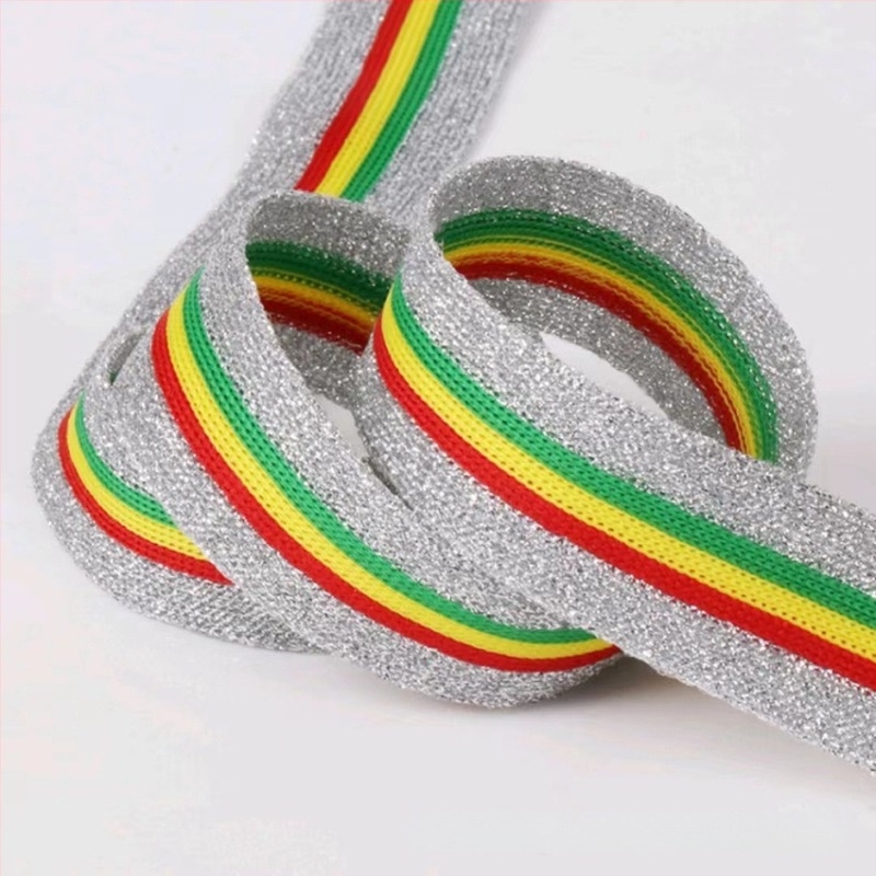 Színes oldalsó szalag textil anyagból ruhákhoz és nadrágokhoz, dekoratív textil szalagok hátizsákokhoz és táskákhoz
