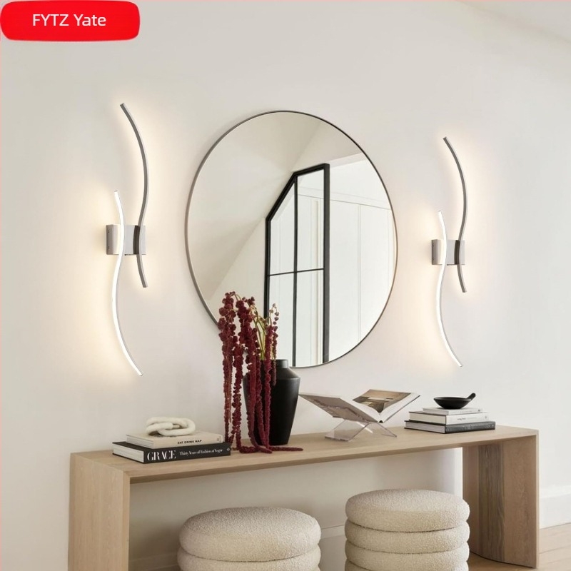 Modern minimalist falikar hullámvonalas dizájnnal a nappaliba és dolgozószobába