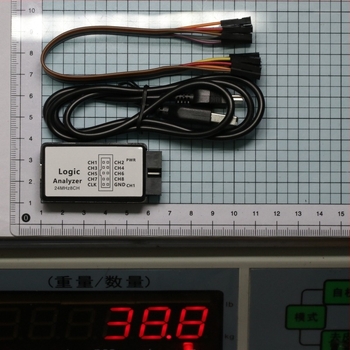 USB logikai analizátor ARM/FPGA mikrokontrollerhez, 24 MS/s, 8 csatorna