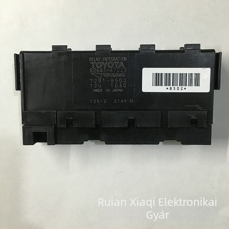 Toyota biztosíték-doboz relé és integrált relé 82641-47020 Yazaki 7281-8502
