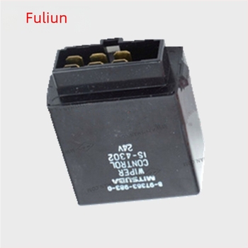 Isuzu autó ablaktörlő és relé IS-4302, kódok 8-97363-983-0 és 8-98060-388-0