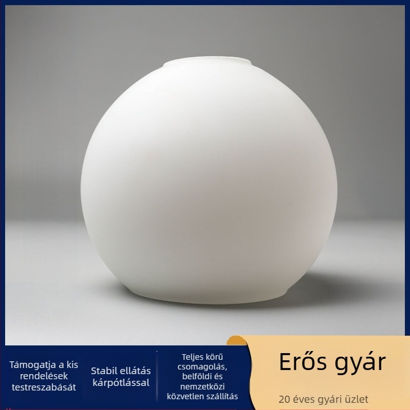 Tejfehér üveg lámpabura, gömb alakú, sík perem, savanyított mosott felülettel, asztali lámpához, állólámpához és csillárhoz.