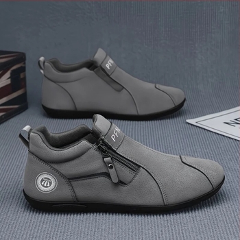 Férfiaknak szóló könnyű, mindennapi slip-on cipő középmagas fazonban, divatos és sokoldalú, lapos talppal, légáteresztő, kopásálló és csúszásmentes