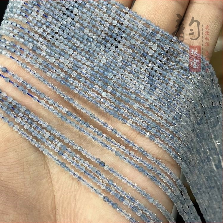 Természetes akvamarin facettált gyöngyök DIY nyaklánchoz — ékszer alkatrészek