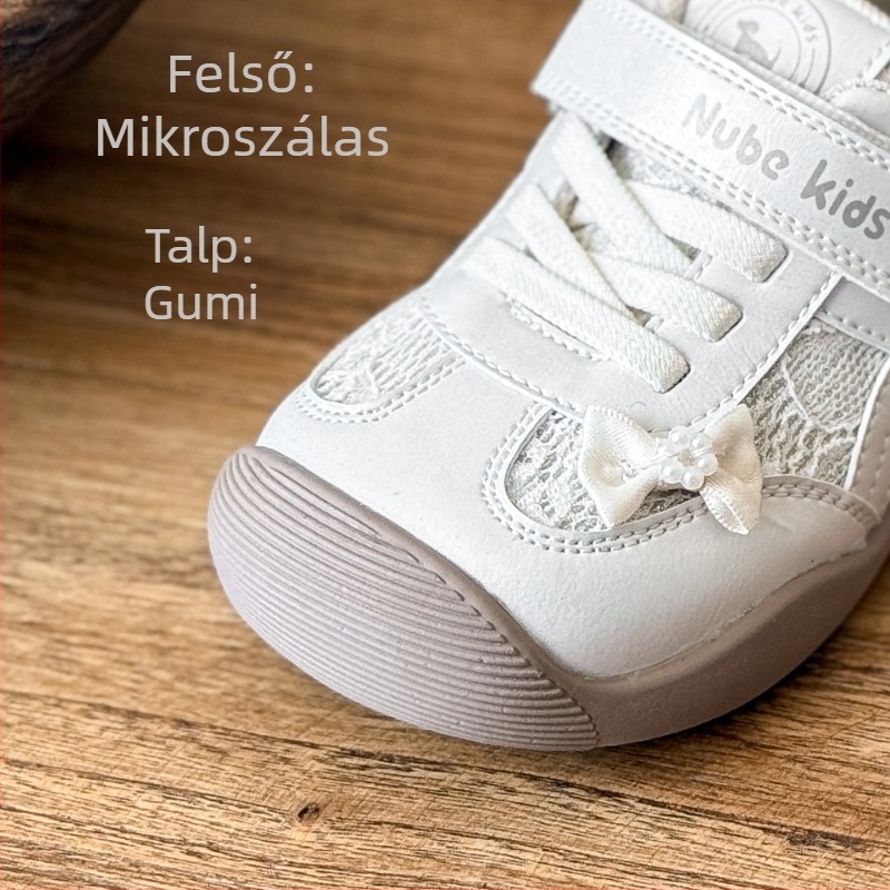 Lány babacipő, Velcro-zárású, zárt orr, puha talp, tavasz–ősz