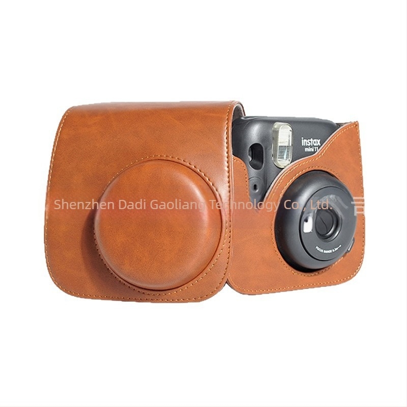 Polaroid Mini 11/12 fényképezőgép tok karcolásálló védelemmel és vállpánt védővel, barna
