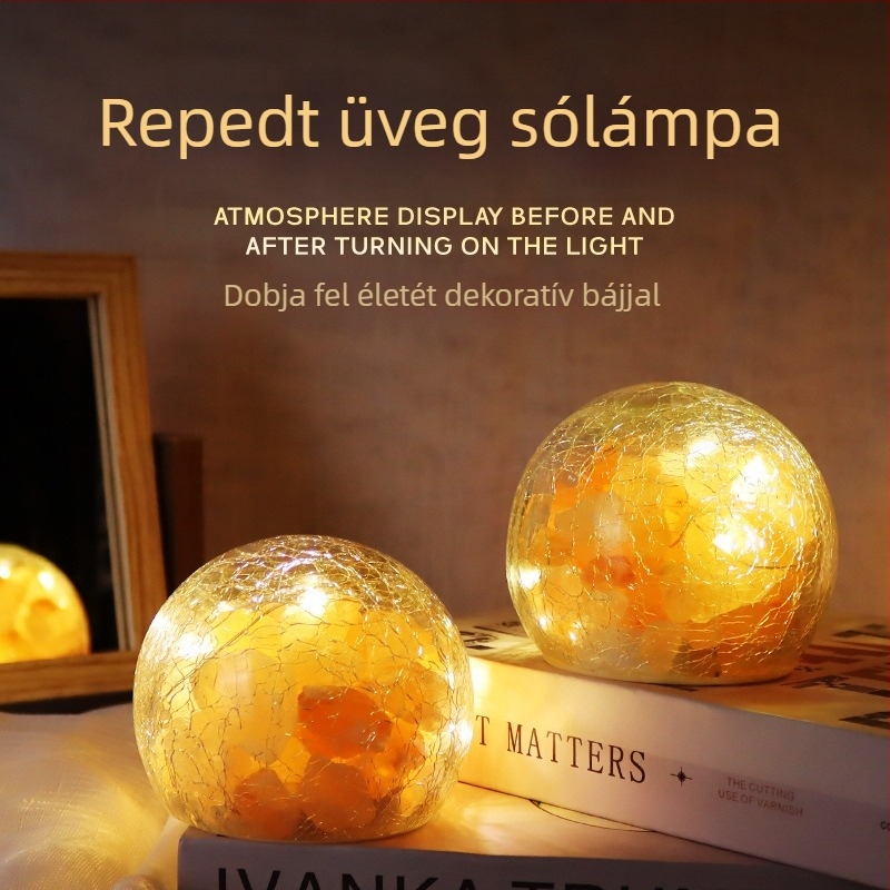 Himálai sós lámpa jégrepedt üveggel és virágos kristálydíszítéssel, éjjeli fény