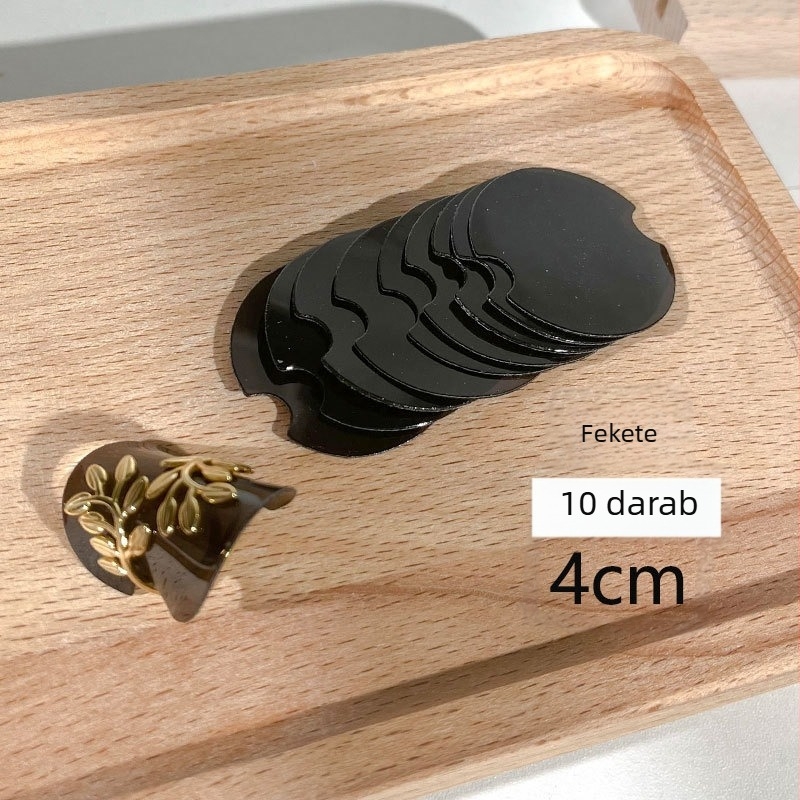 Műanyag geometriai gyűrűk kiállító állványa, kör alakú ékszer fotó kellék