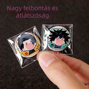Mini öntapadós jelvény-tároló tasakok, 30 mm, önzáró, megerősített anyagú, védőfilm a hajlatok ellen, 20 selyemszalaggal