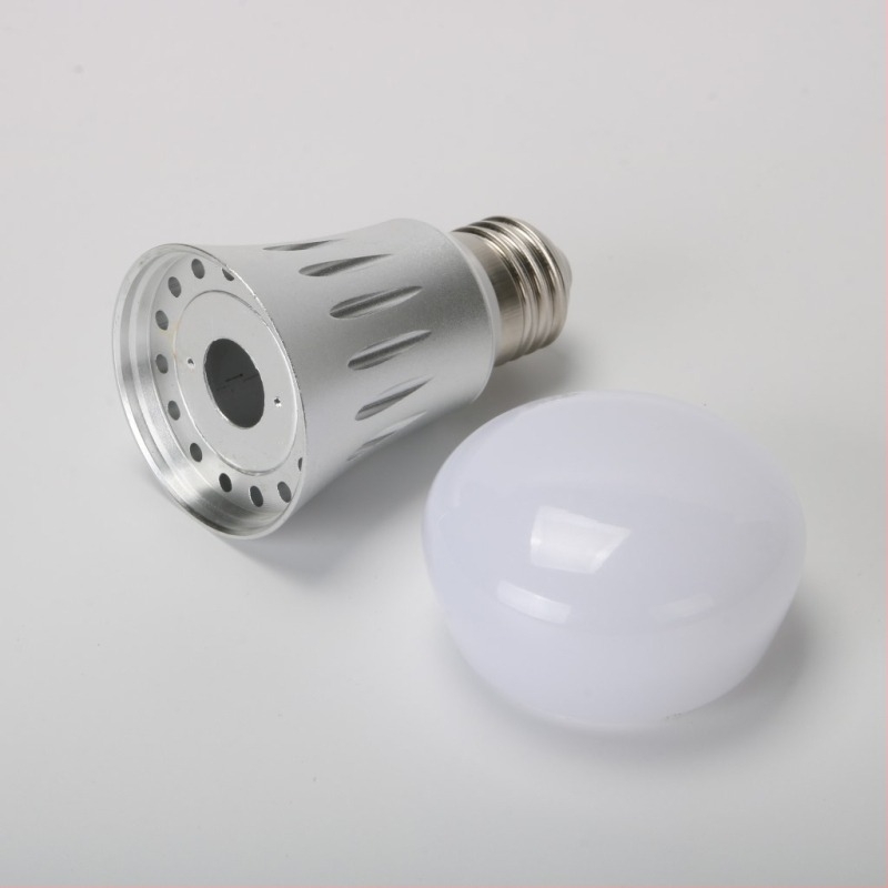 Beltéri RGB LED izzóhéj készlet, alumínium ház, E27-es foglalat
