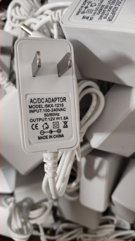 Xiaomi Redmi AX6/AX5 router tápegység, 12V 1.5A, 1 m kábel, fehér