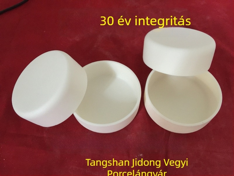 Alumínium-oxid korund tégely, alacsony formájú, 90×35 mm, 120 ml, ellenáll 1700°C-ig