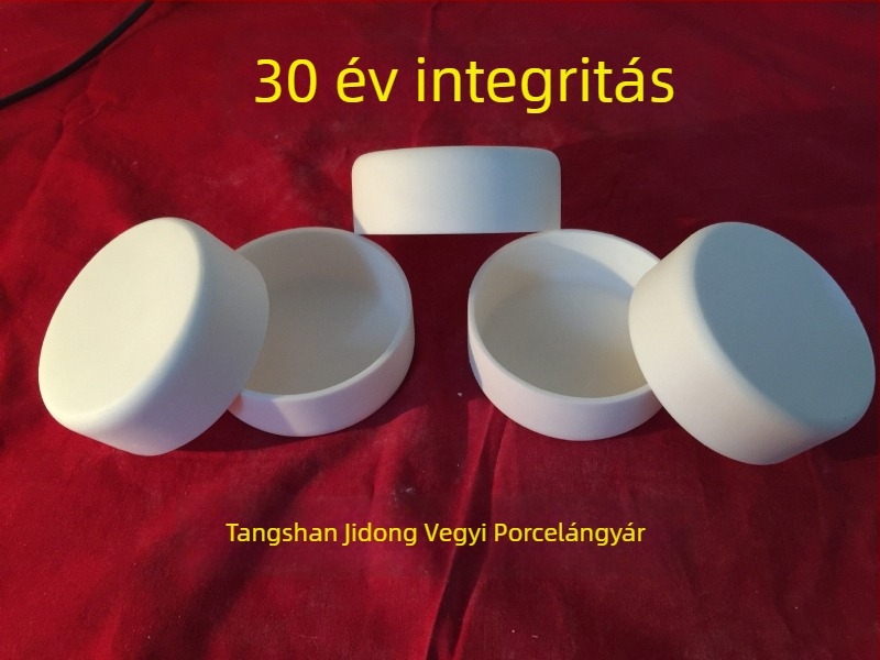 Alumínium-oxid korund tégely, alacsony formájú, 90×35 mm, 120 ml, ellenáll 1700°C-ig