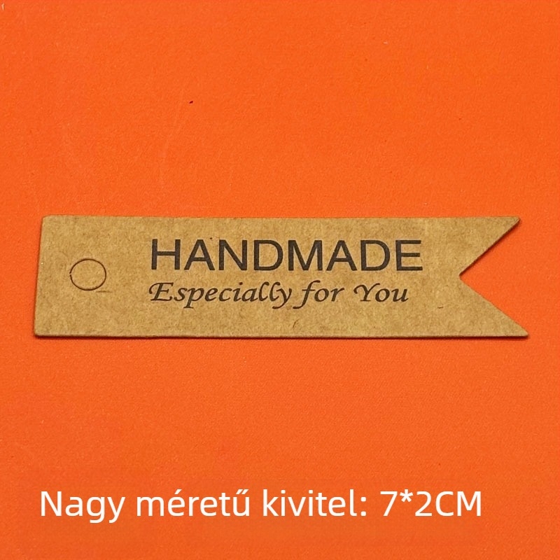 Kézzel készített ruhacímkék kraftpapírból, halfarok formájú dizájnnal
