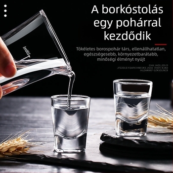 Üvegből készült decantáló és pohárkészlet, négyzet alakú kis poharakkal és italadagolóval, vastag aljzattal