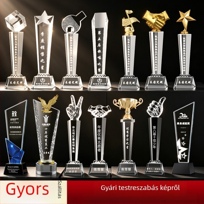 Kristálytrofea fém- és fa talppal, gravírozott vállalati díj kiemelkedő dolgozónak