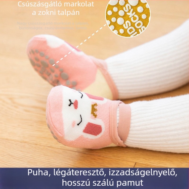 Baba rövid zoknik animációs mintával fiúk és lányok részére, nedvszívó, légáteresztő, csúszásmentes, strapabíró zoknik a járás tanulásához.