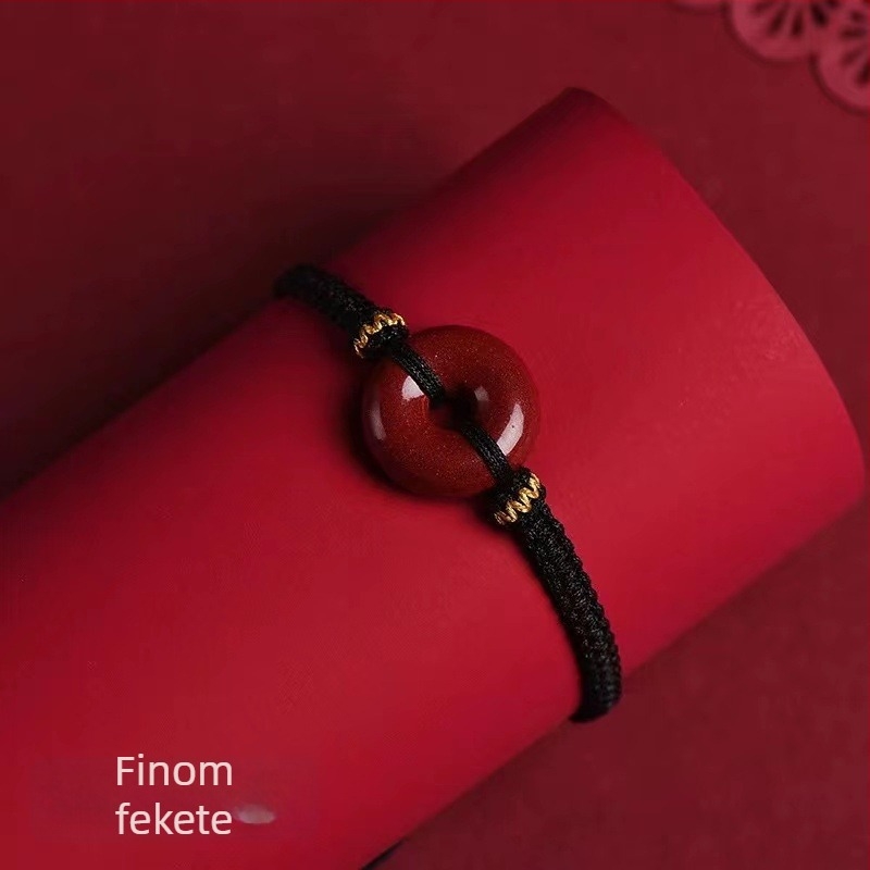 Uniszex piros, kötött karkötő biztonsági csattal, cinnabar és lila arany homok díszítéssel, zodiákus charm, születési év talizmán