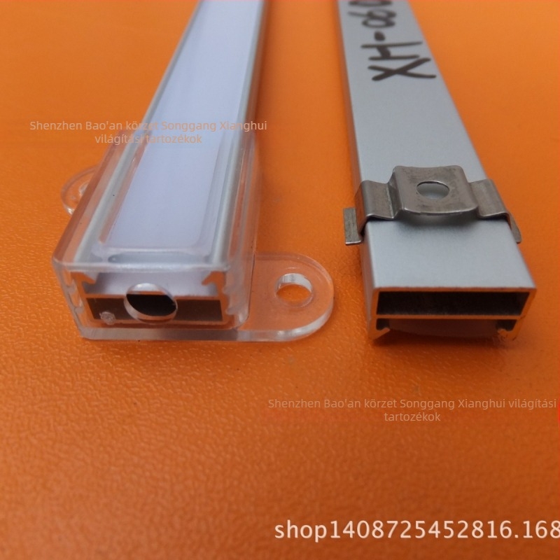 U‑típusú LED lineáris világítás szeparátorral — aluminiumcsatornás ház és alumíniumprofilos készlet
