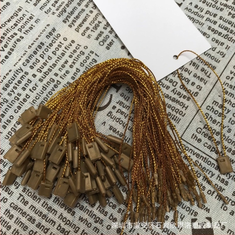 Függő gyöngyök, zsinór és címkék készlet ruházathoz és textilekhez