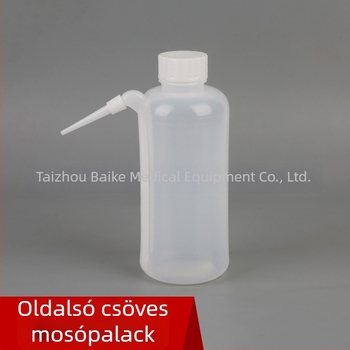 Műanyag mosópalack többféle fúvócsővel, 250/500/1000 ml