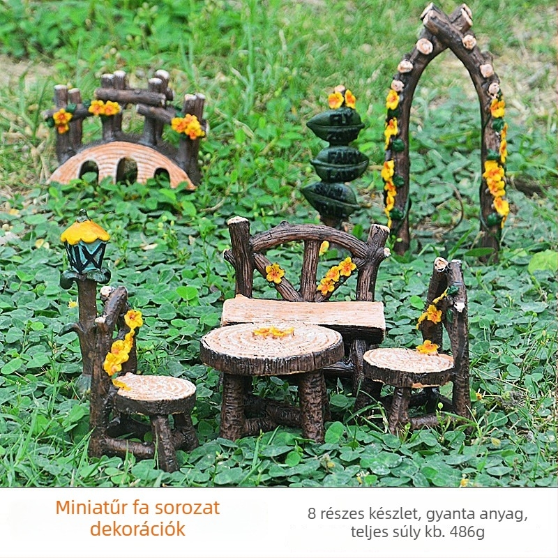 Miniatűr táj gyantából: fa szék és asztal, ív, híd, lámpa, útjelző tábla mohával.