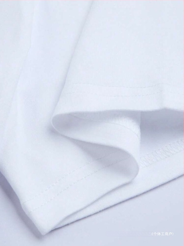 Tricou Manfinity Homme pentru bărbați cu imprimeu de trandafiri, stație independentă cu cod european transfrontalier