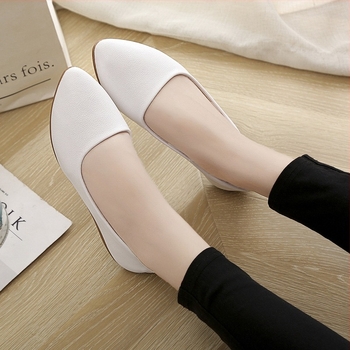 Pantofi mici cu un singur strat, pantofi plați 2023, pantofi noi din piele pentru femei, pantofi cu platformă ascuțită, asortați, pantofi plați profesionali de primăvară, pantofi cu talpă joasă, pantofi pentru femei